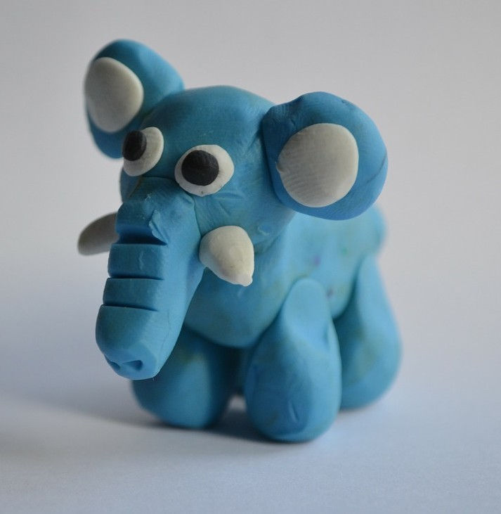 éléphant en pâte à modeler, recette pâte à modeler