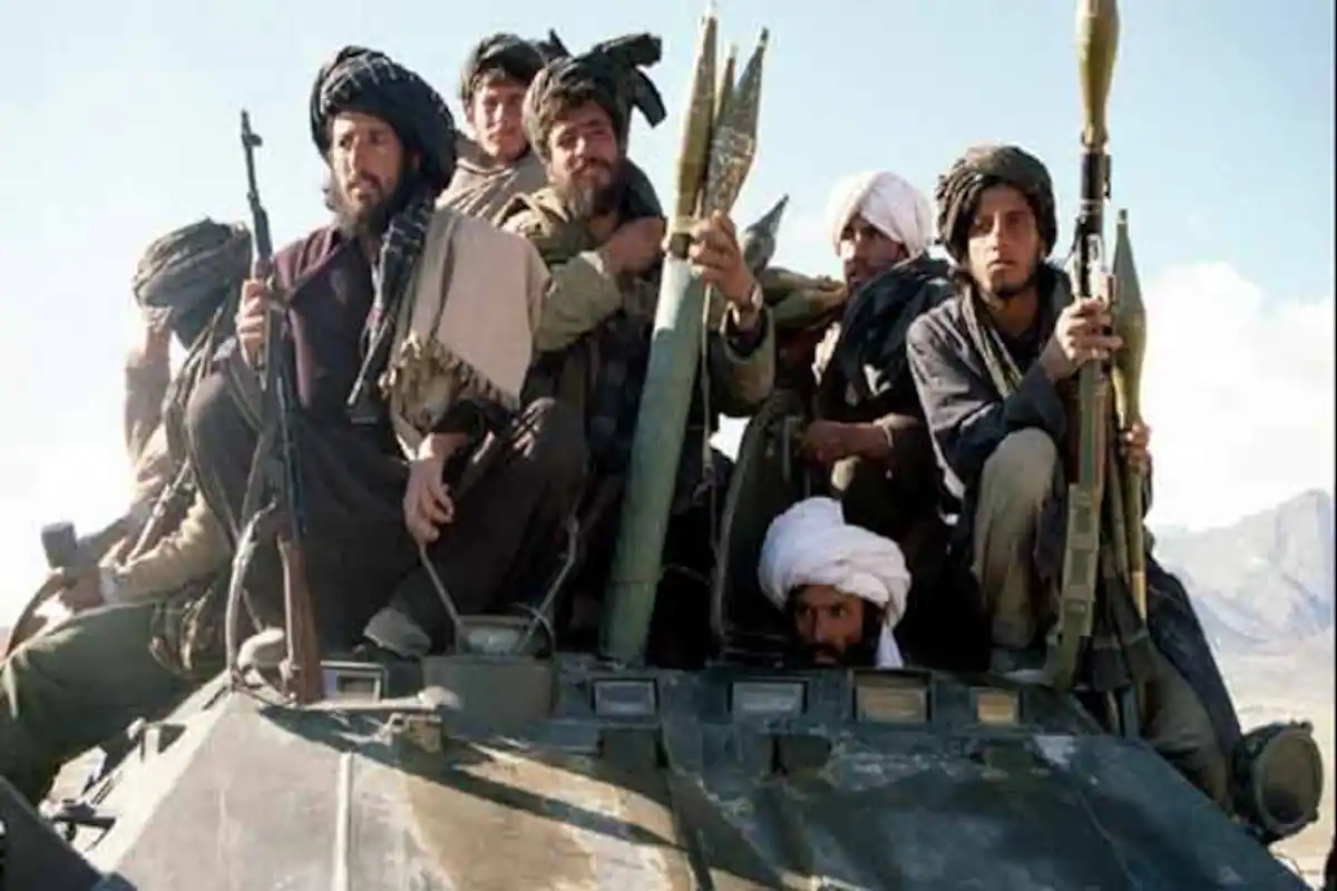 UN condemns the Taliban using violence against the protesters content media