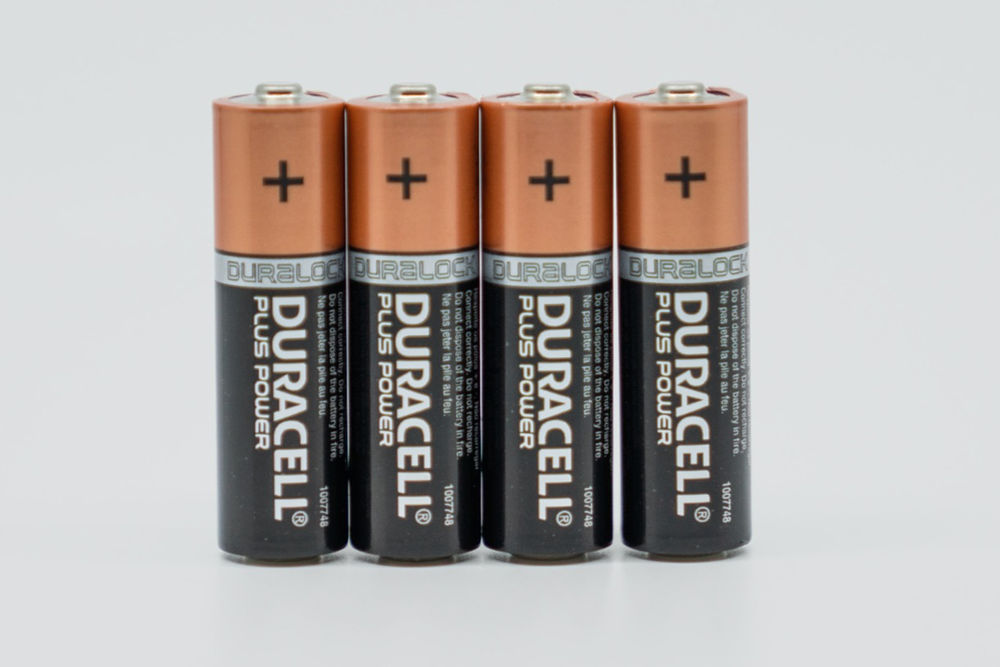 Does The Xbox Series X Controller Use Rechargeable Batteries