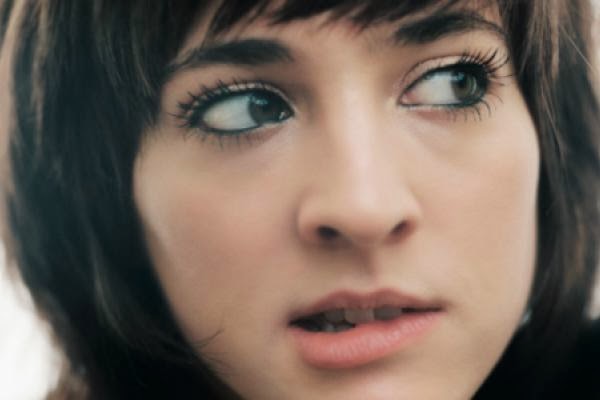 ¿Por qué siento desconfianza cuando un hombre se me acerca? content media