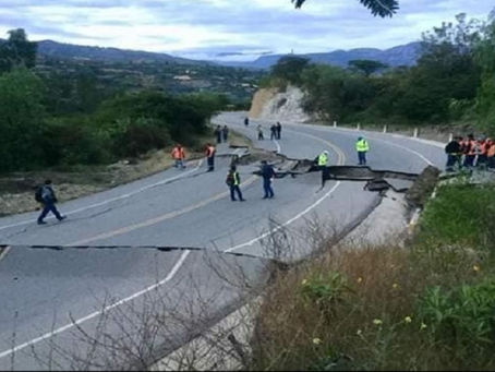 Ministros monitorean zonas afectadas por fuerte sismo de magnitud 8.0 en Loreto
