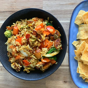 Homemade vegan nasi met pompoen-wortel balletjes