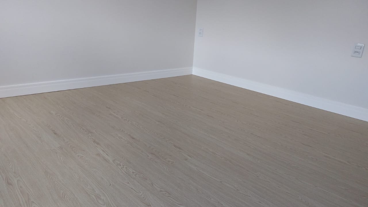 Piso de PVC Canela — foto 5