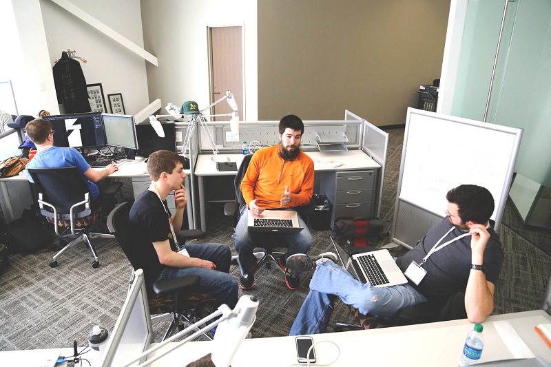 SOFTWARE DEVELOPERS & SOFTWARE ENGINEERS content media