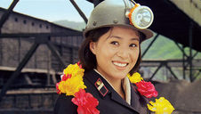 "A camarada Kim irá voar" (filme norte coreano legendado e completo)