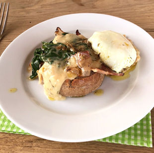 Egg Bénédict, unnötig, aber phantastisch