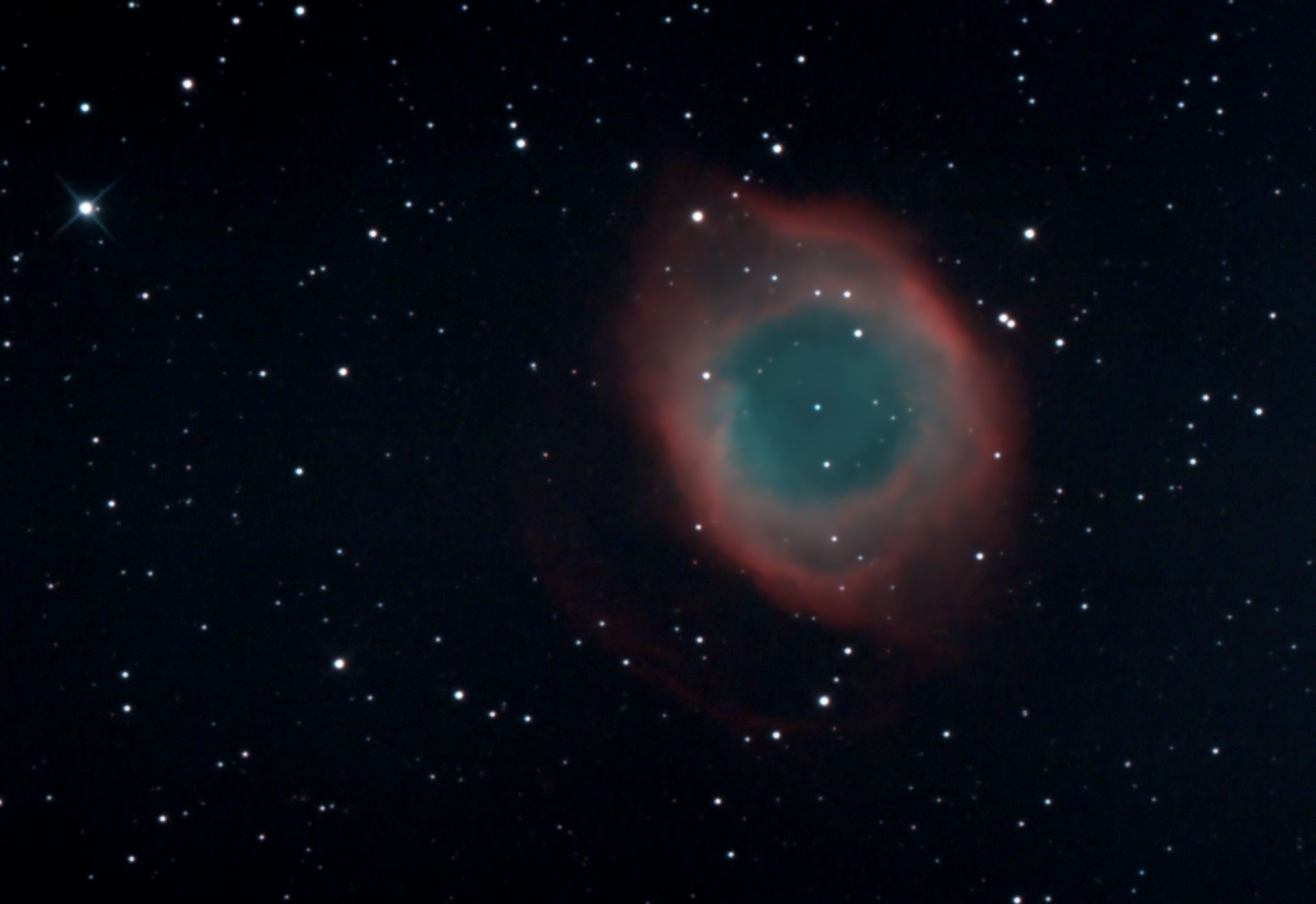 NGC 7293 - Nébuleuse de l'Hélice content media