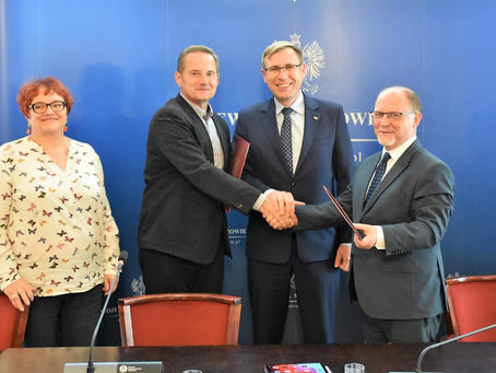 Umowa na remont cmentarza podpisana