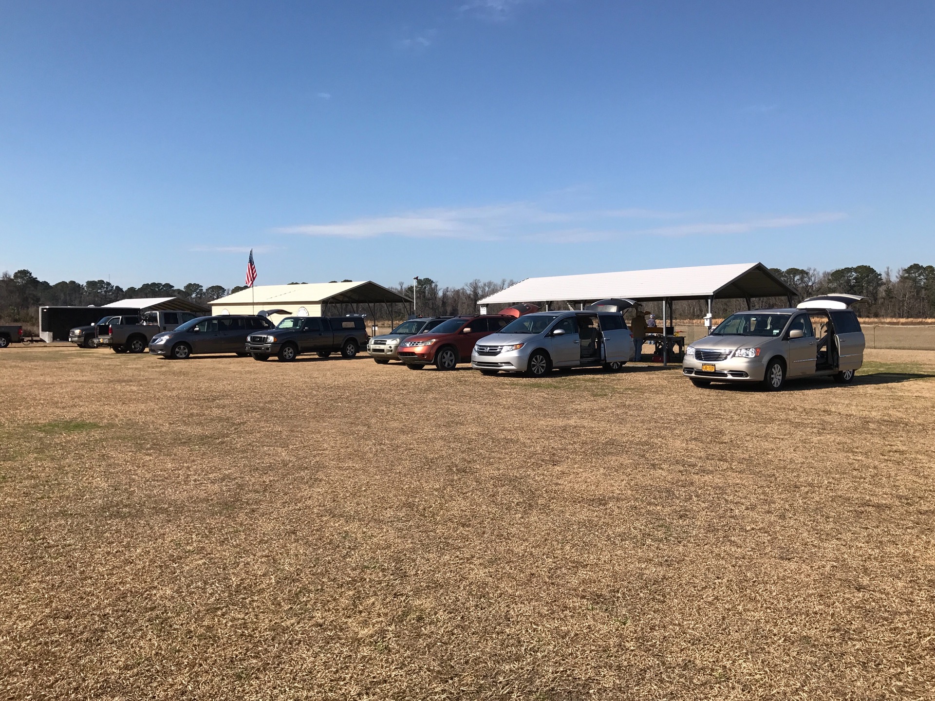 Busy field today I never saw so many people here like today content media
