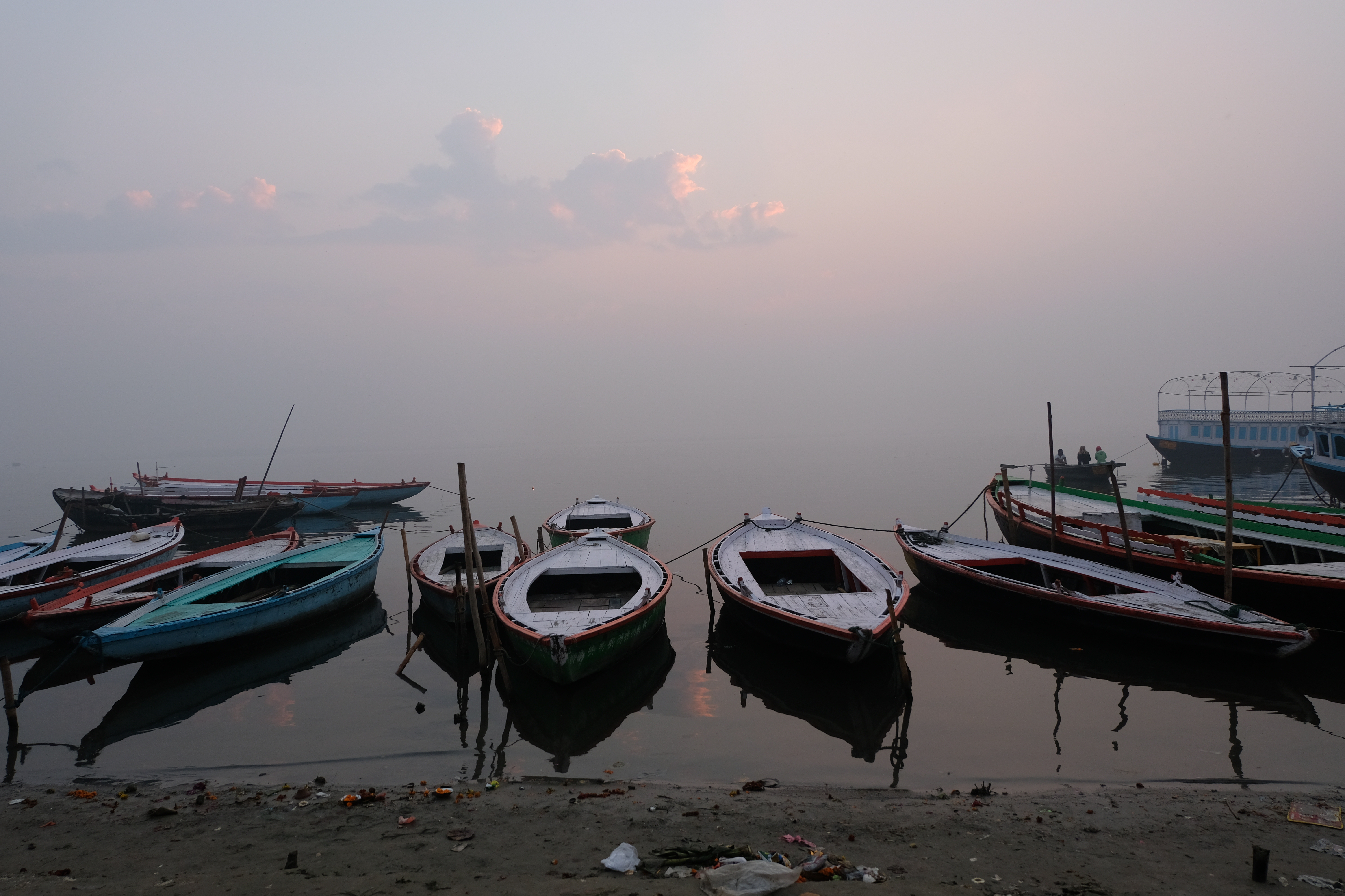 一條穿越生死的河 | 恆河(Ganges River) content media