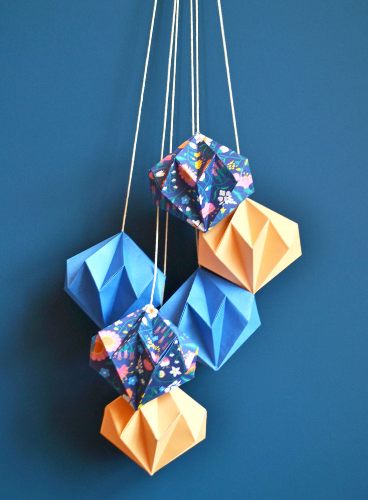 DIY ORIGAMI DECORATION