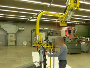 Rollenheber für das einfache Heben und Bewegen diverser Rollen