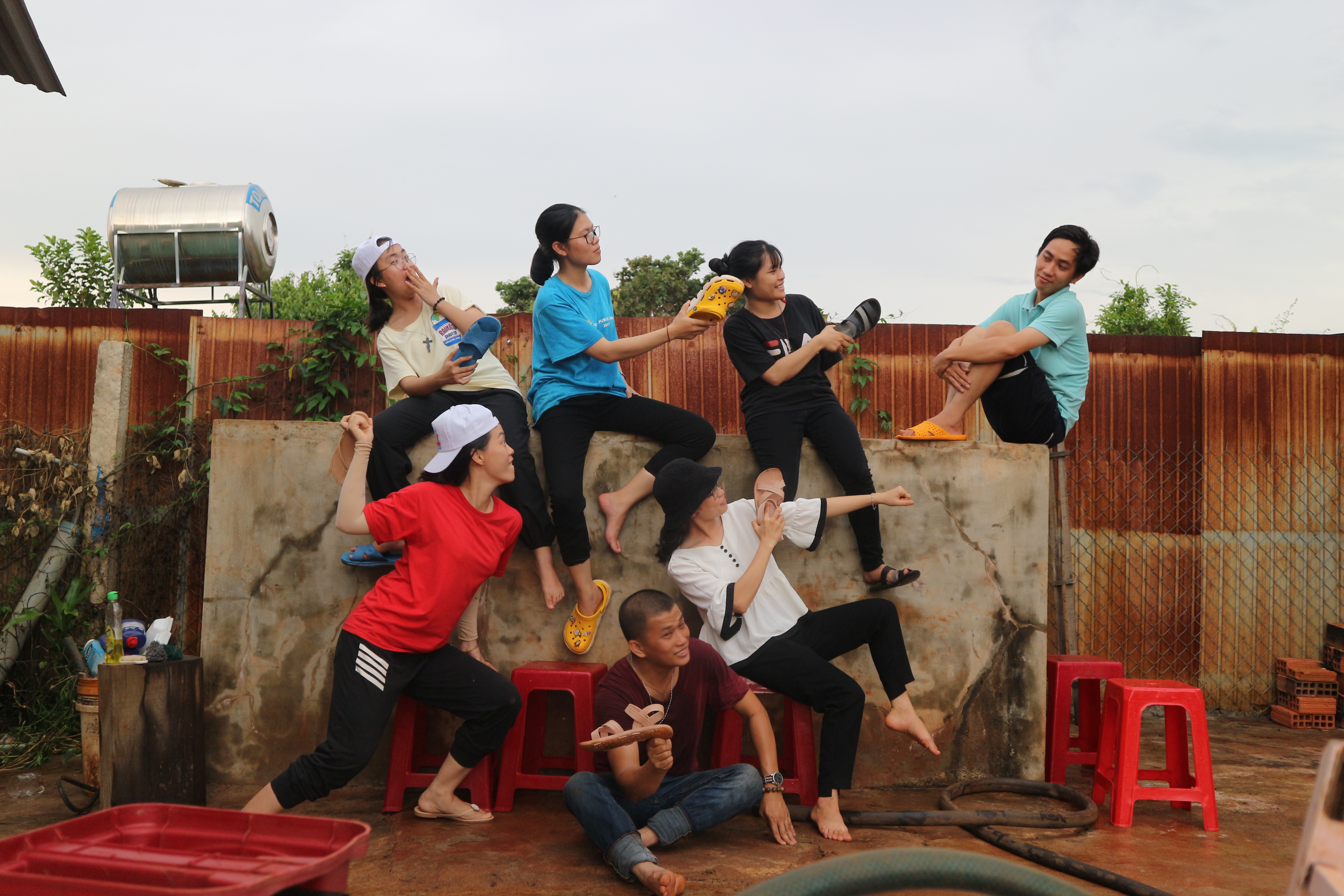 RA ĐI GIEO GIỐNG content media