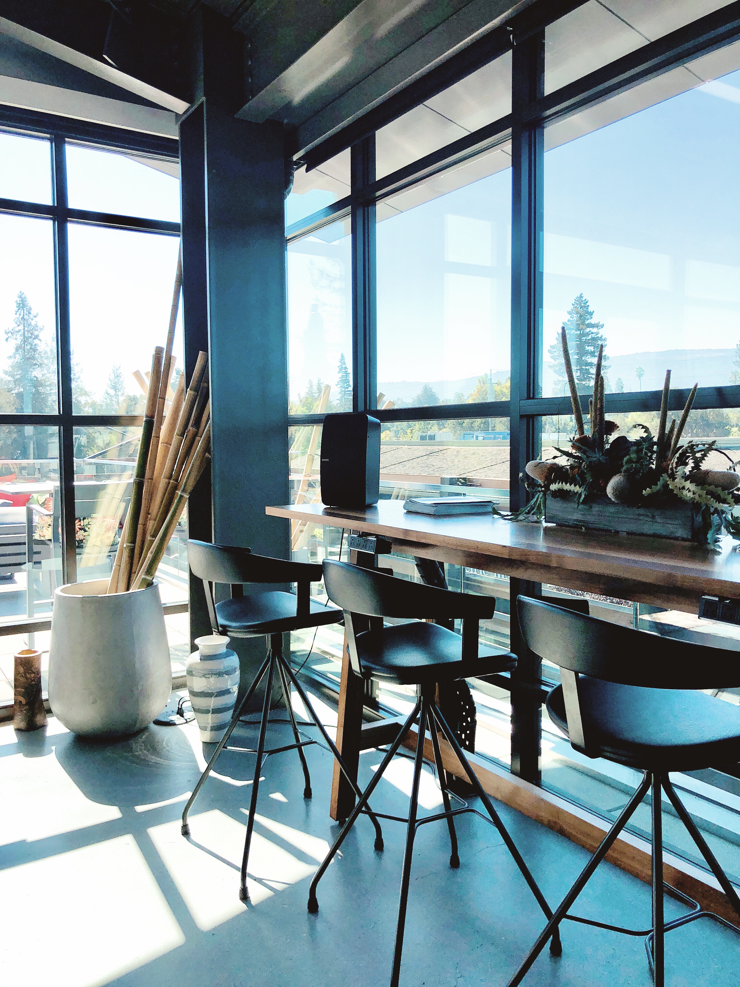 Office Spaces / Furniture / Equipment content media