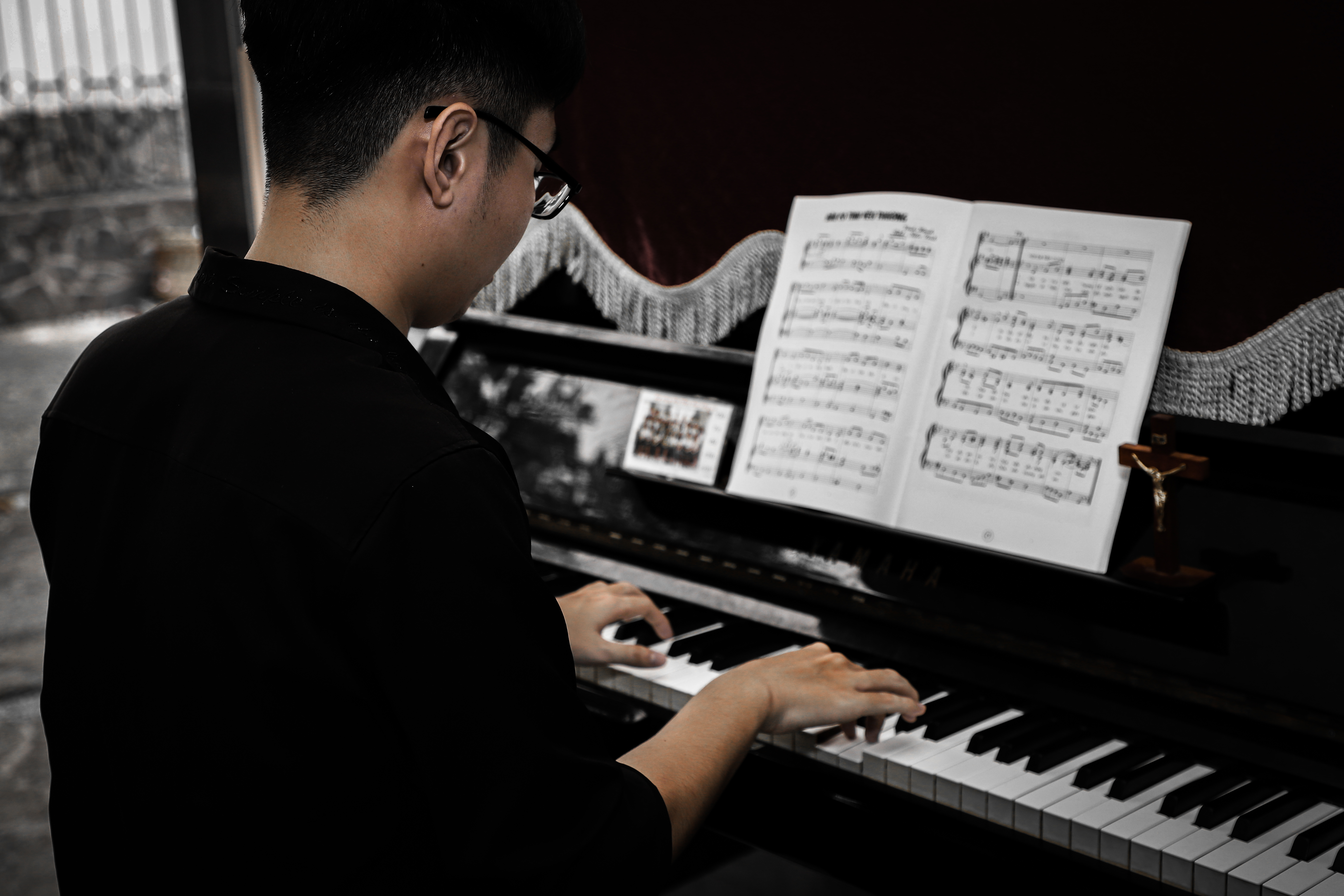 TÔI biết "TÔI" content media