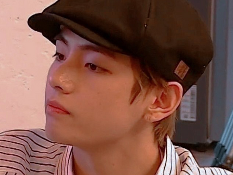 "Somebody to Love" by LOVERVMINS on ao3