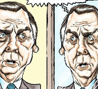 BOLSONARO É A SUA IMAGEM DISTORCIDA NO ESPELHO???