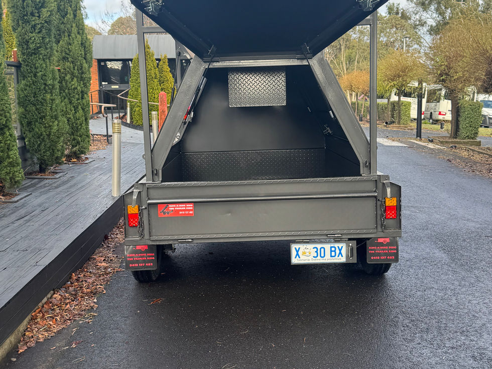 9x5 Enclosed Tradies Trailer Open Rear View