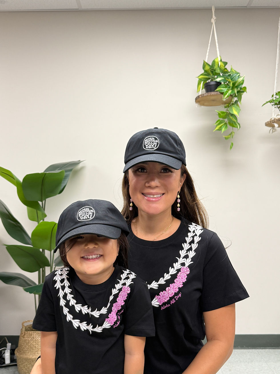 Thumbnail: Keiki Lei T shirt (matching) - Tuberose - Black