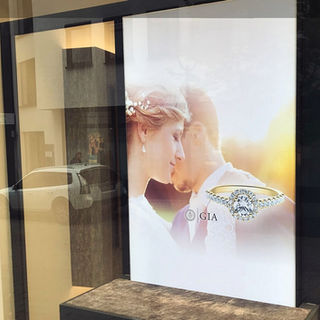 Schaufenster-Aluminiumanlage
