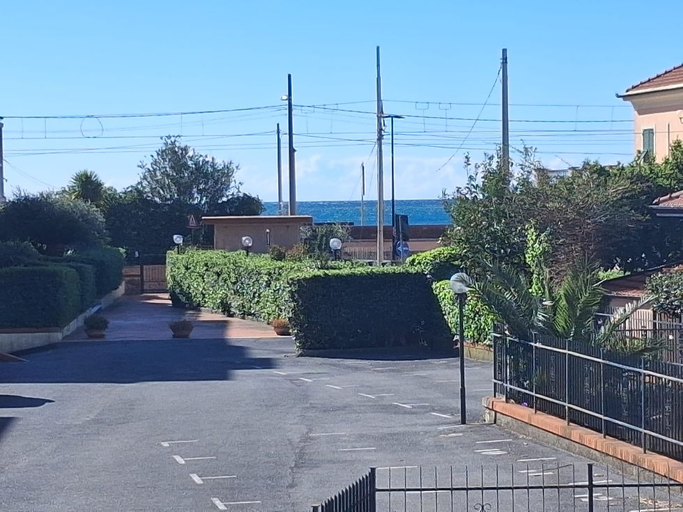 Miniatura: Bilocale a 50m dal mare con vista e ZERO SPESE DI AGENZIA!