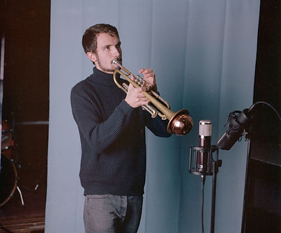 Amsterdam 2022 Film-03_edited.jpg