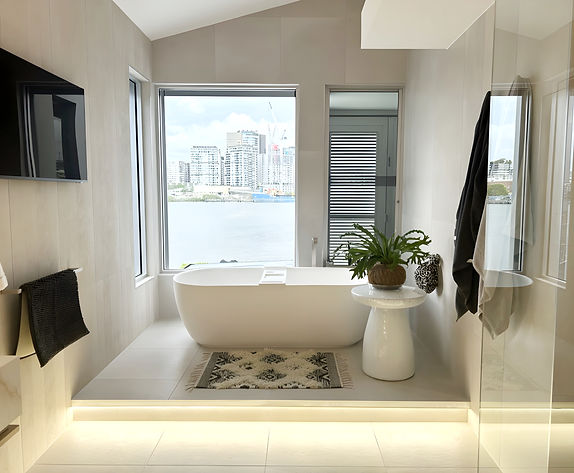 E135FF9D-109A-4F55-BF0E-5B4020A7CA2C_1_1