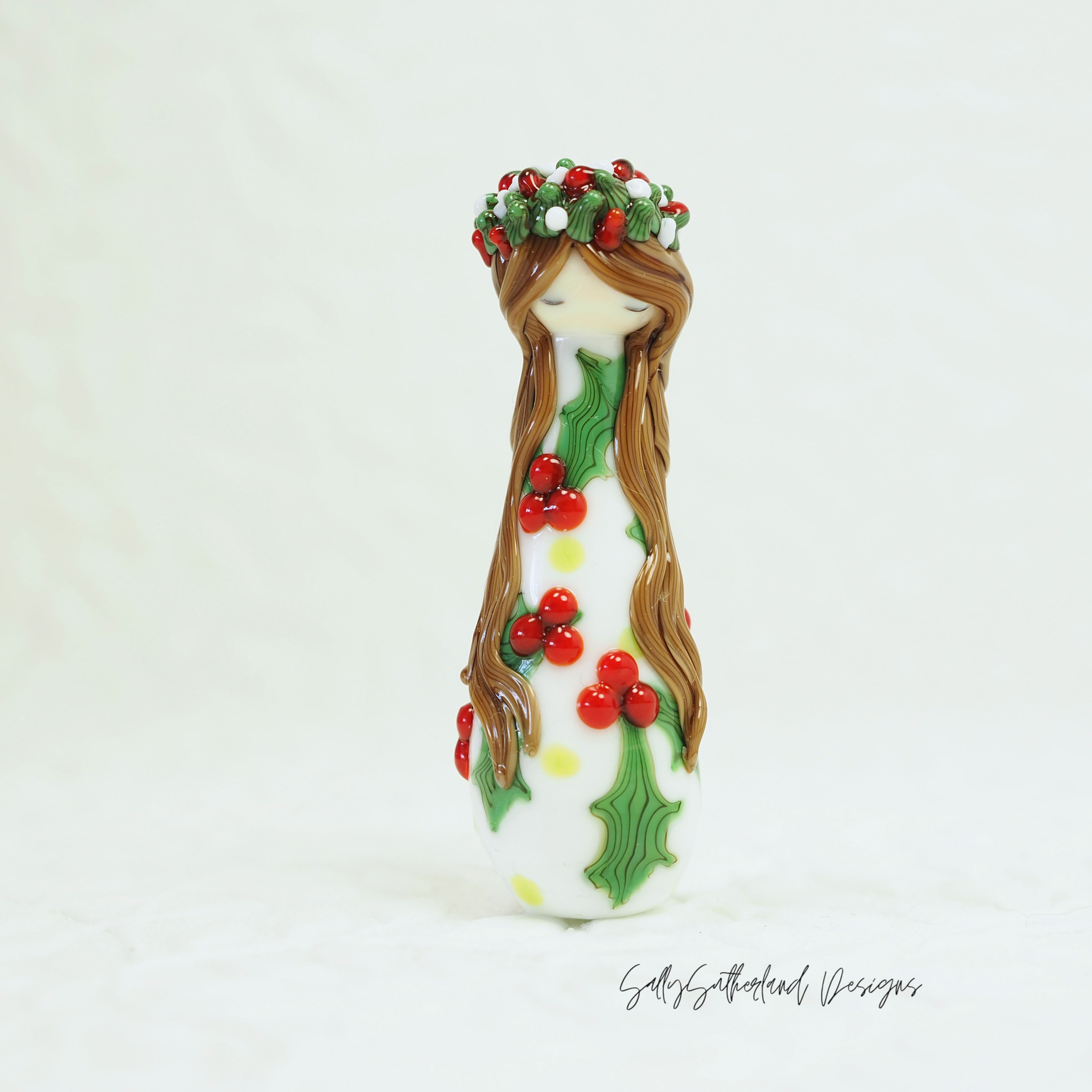 Holly Lost Girl, Doll Bead