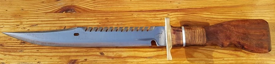 Knife 21-2.jpg