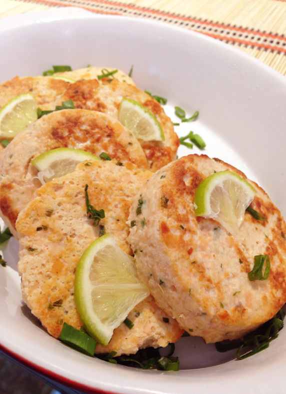 Petit Comité _hamburguer de salmao_foto Cuecas na Cozinha