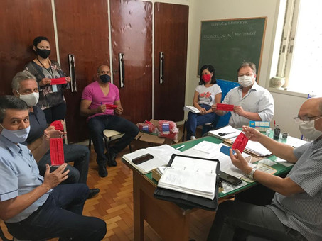 Sindicomércio doa máscaras para entidades carentes de Itaúna