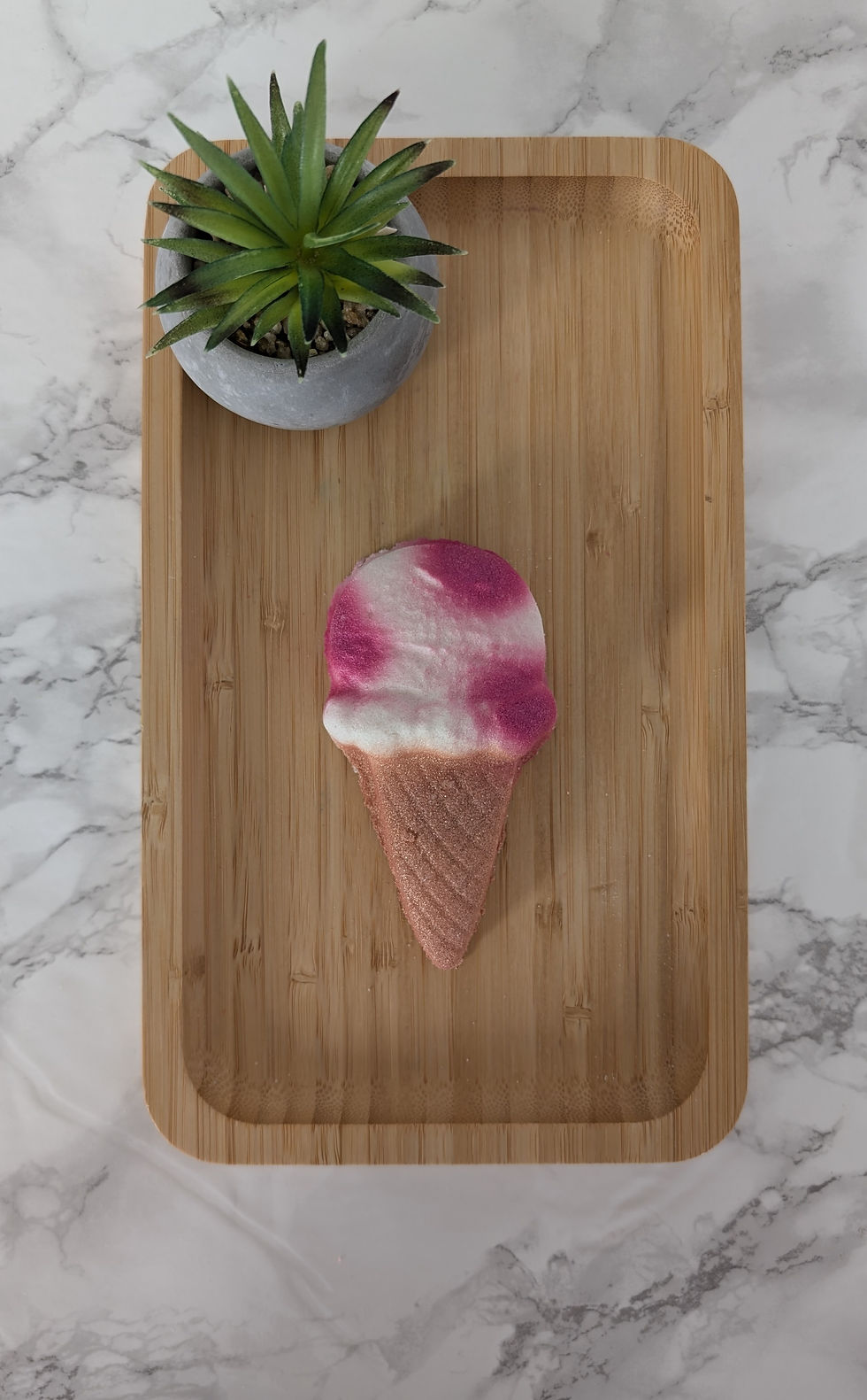 Miniature :  Bombe de bain crème glacée dure 