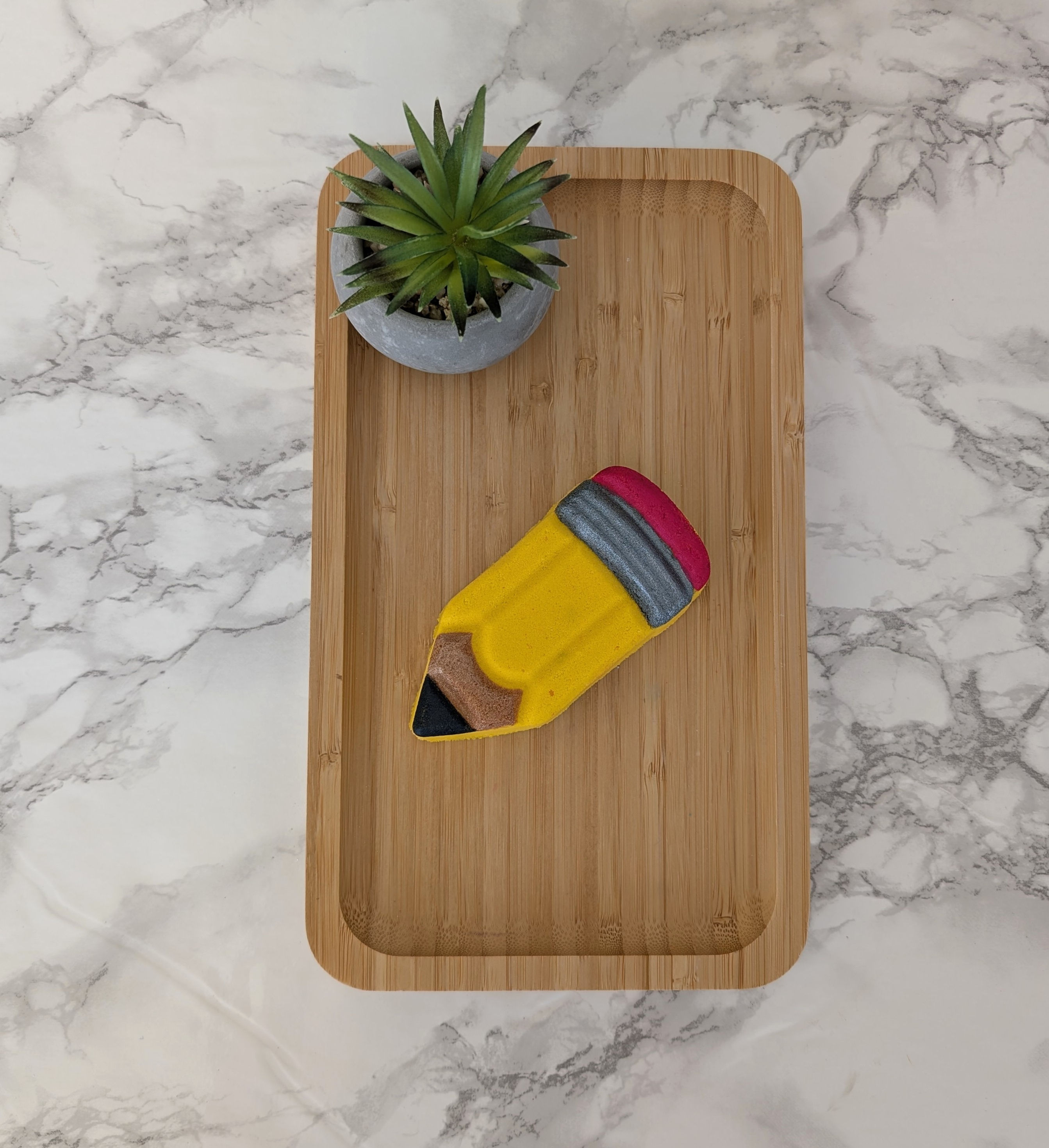 pencil bath bomb