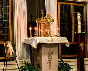 Live Eucharistic Adoration