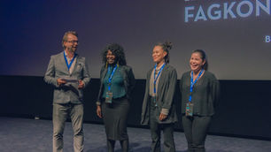 VI ER DEDIKERTE TIL Å TJENE PROFESJONELLE ARRANGØRER, MANAGEMENT OG AGENTER