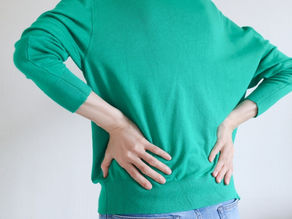  季節の変わり目に多い「ぎっくり腰」になってしまったときの対処法