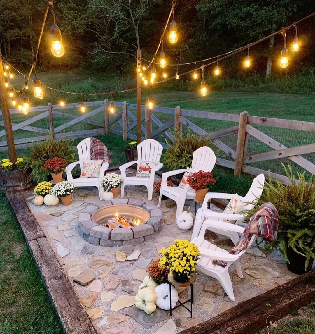 cookout-bbq-party-ideas-stay-warm-with-a-fire-pit.jpeg-2.webp