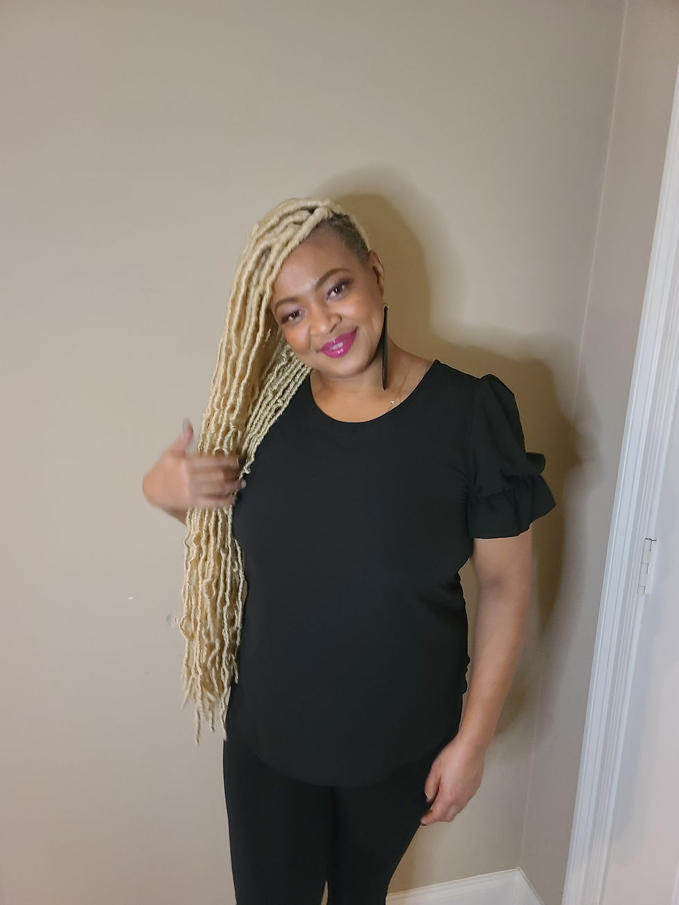 Thumbnail: Women's Black Blouse with Puffy Short Sleeve 