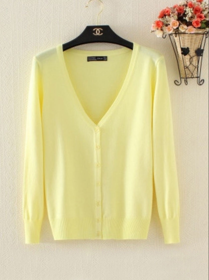 Thumbnail: Women's V-Neck Cardigan w Buttons 