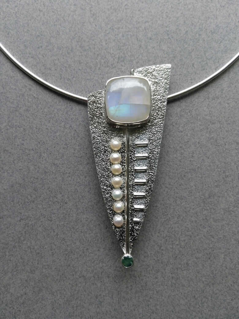 Pendant - Sterling Silver, Moonstone & Pearls