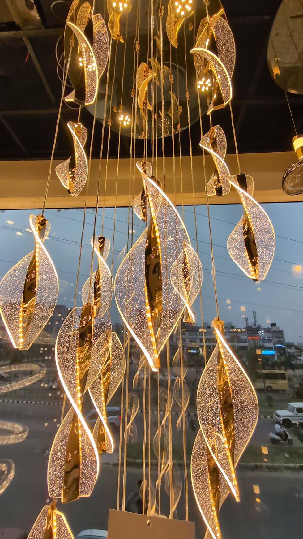 Thumbnail: DK11 MX 7813/21L CHANDELIER 