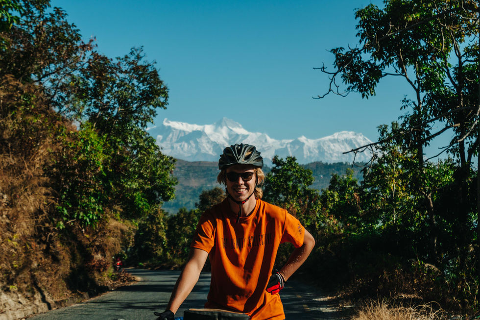Colour & Chaos: Pokhara - Agra