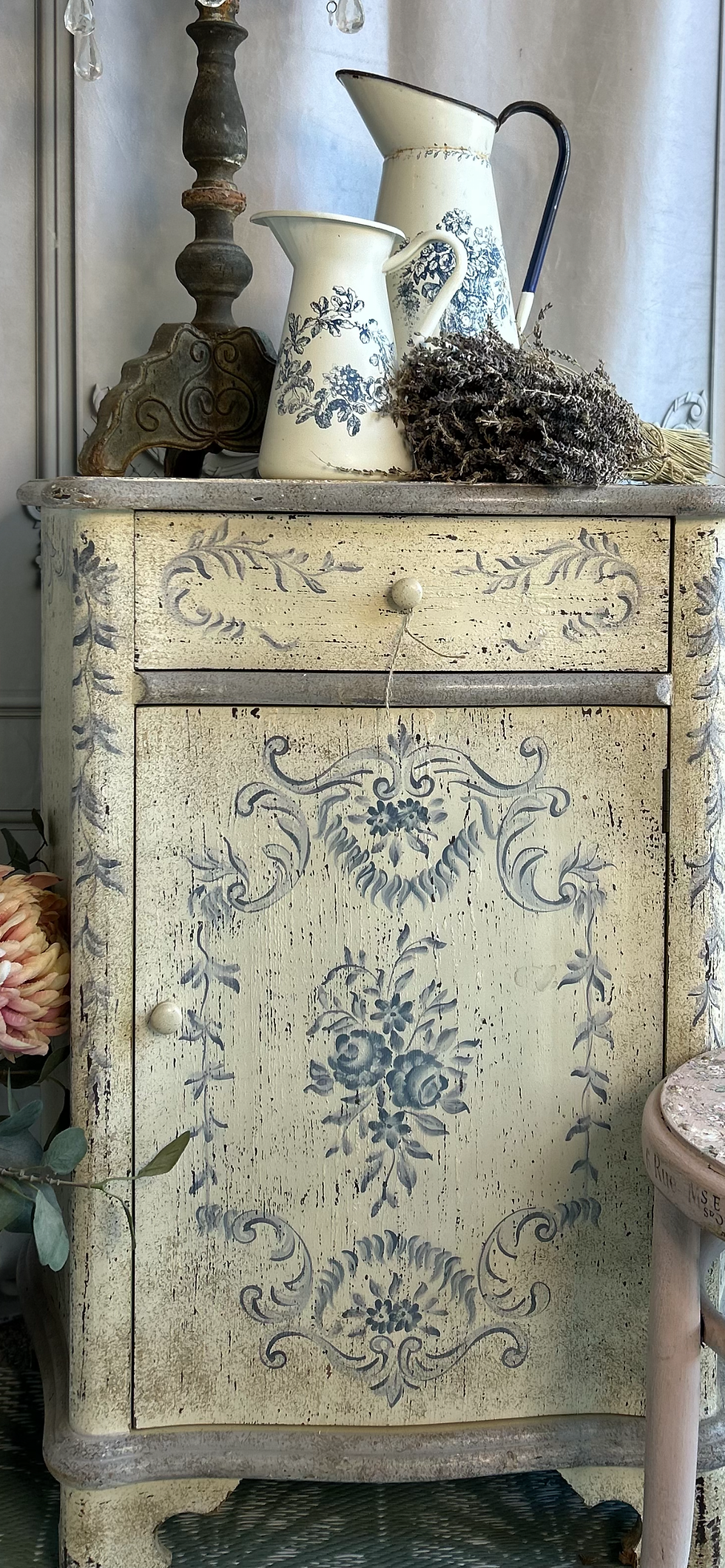 Thumbnail: French Style Cabinet 