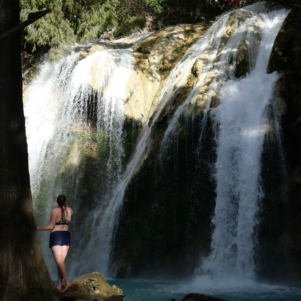 6EC79D3B-4C64-4B11-A3D7-026B91DCA349_1_201_a