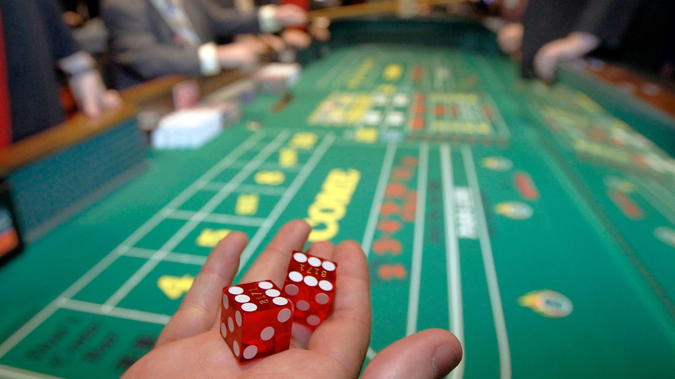 Craps Table.jfif
