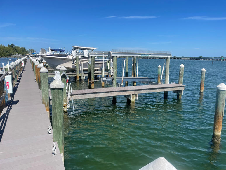 Boca_Grande_North_E5733.jpeg