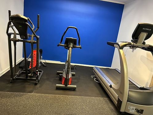 Konditionsavdelning på MB Wellness Center i Eksjö