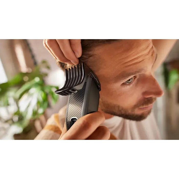 Küçük resim: Hairclipper series 3000 Saç kesme makinesi HC3525/15