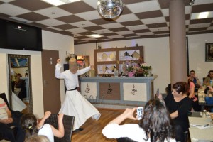 10534551_563459290430154_7725209825893855577_n