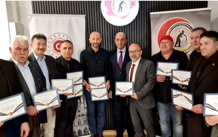 T.C. MÜNSTER BAŞKONSOLOSUMUZ DERNEK LOKALiMiZDE TEŞEKKÜR PROGRAMI DÜZENLEDİ